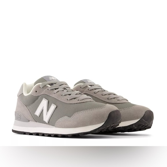 New Balance Shoes - New Balance Women’s 515 V3 Sneaker Grey/White